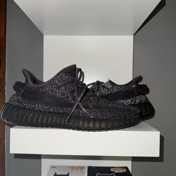 adidas gazelle silver green womens adidas Yeezy Boost 350 V2 'Static Black Non-Reflective' main image 1